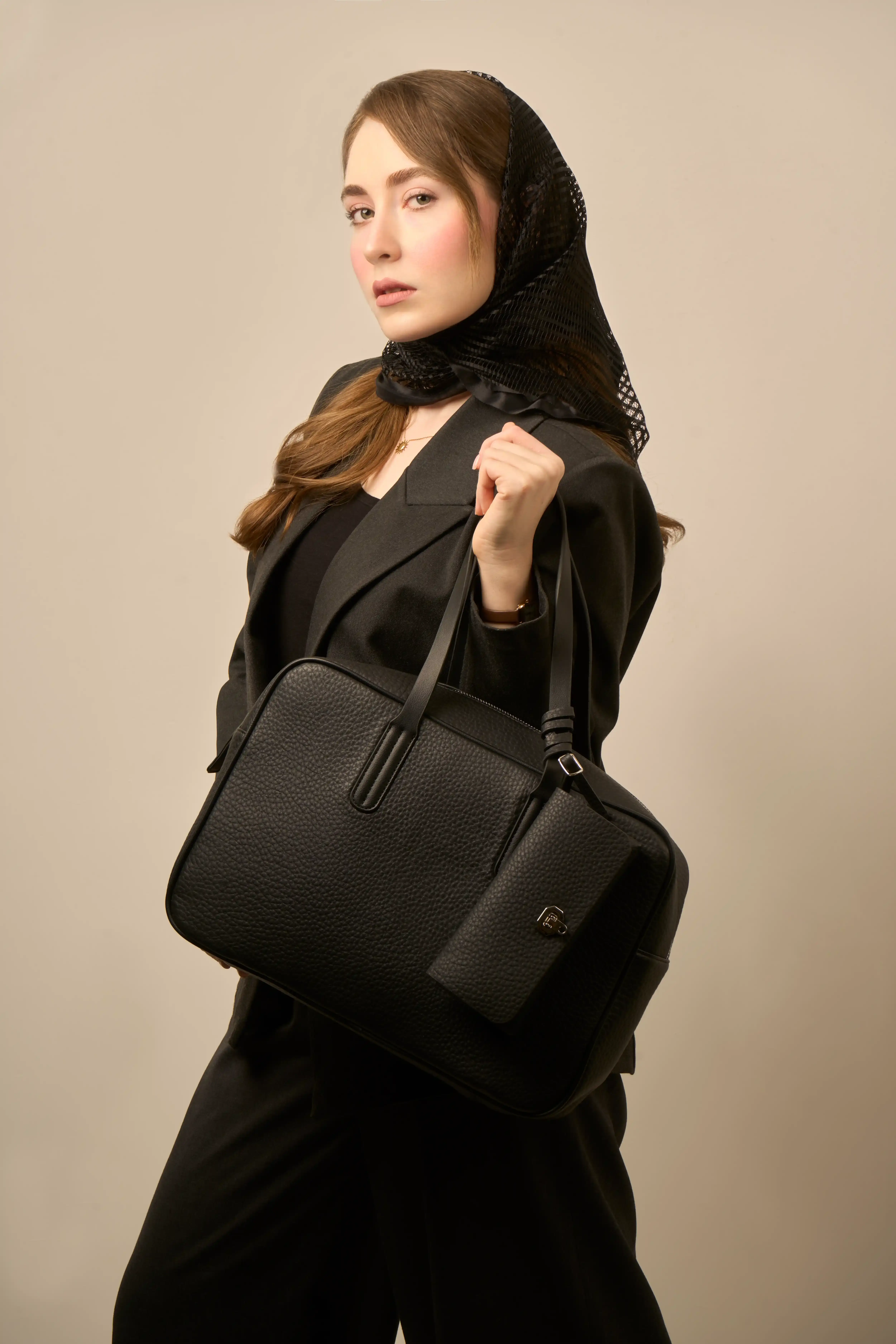 کیف دوشی زنانه لاوین